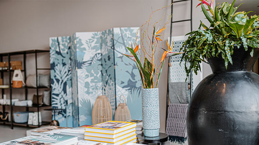 Carolin mag es, wenn ihre Blumenkreationen so natürlich wie möglich aussehen. © Max Framke