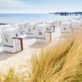Der Strandkorb gehört zu einem echten Ostseeurlaub einfach dazu. © Shutterstock, mmphotographie.de